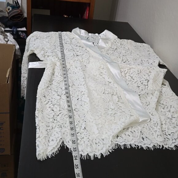 Weddingstar Lace Kimono Short Robe With Belt Can Be Used As Coverup Size S/M - Picture 12 of 12